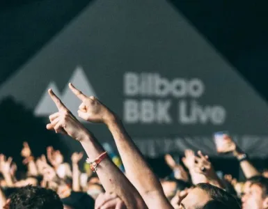BBK LIVE: CALVIN HARRIS CIERRA EL JUEVES EN KOBETAMENDI