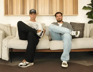 ALESSO Y RYAN TEDDER VUELVEN CON "IN YOUR EYES"