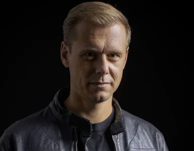 ARMIN VAN BUUREN REVITALIZA ‘EXTREME WAYS’ DE MOBY EN 2024