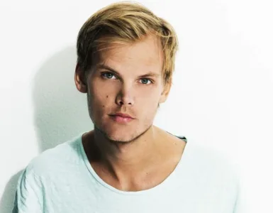 AVICII FOREVER: NUEVO ÁLBUM CON CANCIÓN INÉDITA