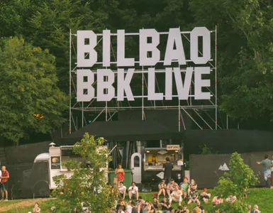 BILBAO BBK LIVE 2025: MÚSICA Y NATURALEZA EN KOBETAMENDI