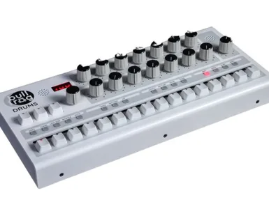 RICHIE HAWTIN Y ERICA SYNTHS LANZAN BULLFROG DRUMS