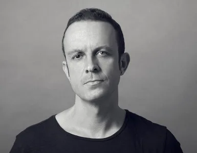 DAVID PENN ENCABEZA FLWLSS EN TEATRO PEREYRA IBIZA
