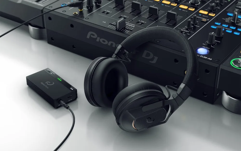 hdj-f10_cgi_pioneer.jpg