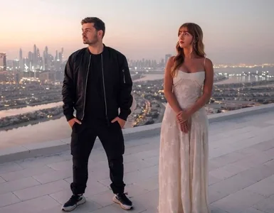 MARTIN GARRIX Y JEX INVITAN A EXPLORAR EL MUNDO CON "TOLD YOU SO"