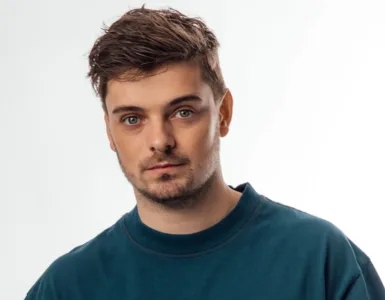 MARTIN GARRIX REVELA SU LUCHA CONTRA EL TINNITUS
