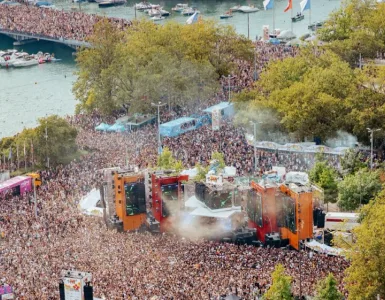 STREET PARADE ZÜRICH: UN MILLÓN Y ENTRADA LIBRE