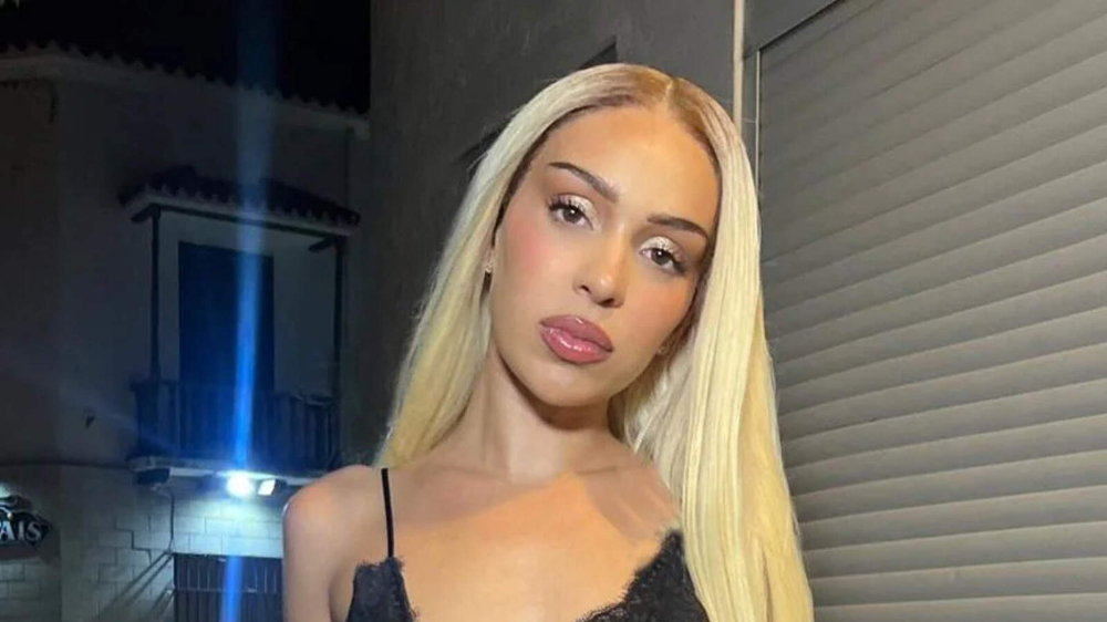 bad-gyal_cumpleaos_j_balvin.jpg