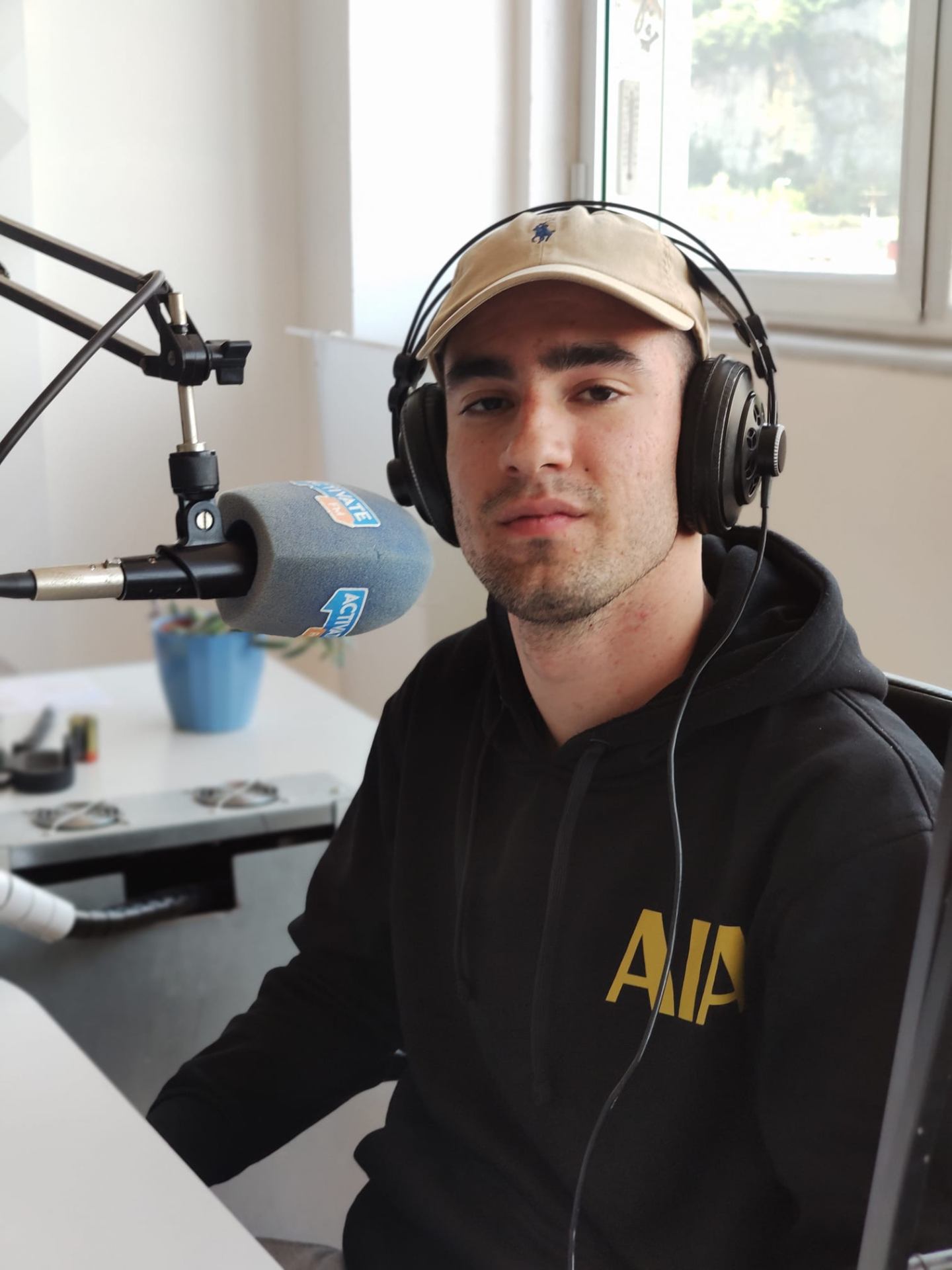 jon-aia.jpg