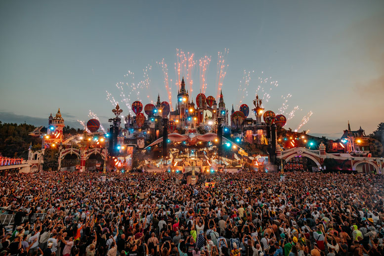 tomorrowland-2023-main-stage.jpg